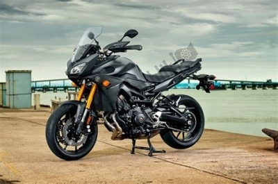 Yamaha mt 09 store tracer 2015